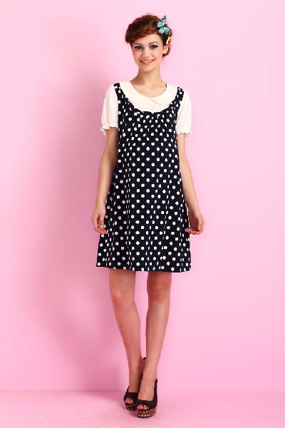 媽媽和我黑色點(diǎn)點(diǎn)孕婦連衣裙