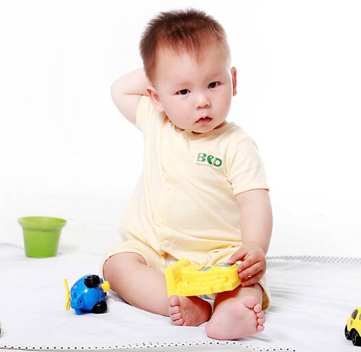 貝茜蒂黃色連體套裝